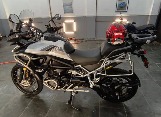 TRIUMPH TIGER 1200 RALLY PRO 